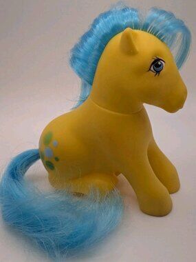 1983 G1 My Little Pony Sitting Bubbles Yellow w/ Blue Hair MLP